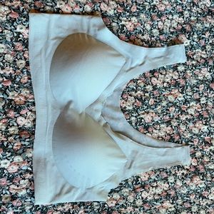 Bras, 2 pk. Lighter than air